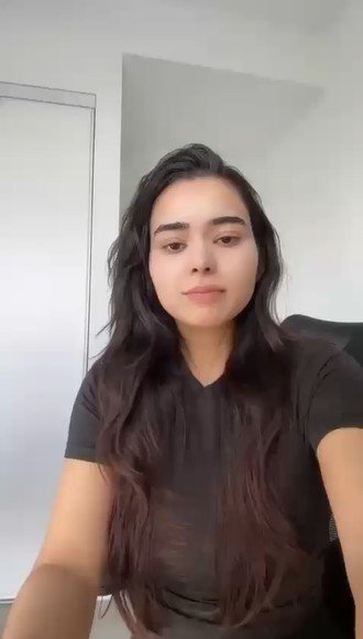 Testimonial Video Thumbnail